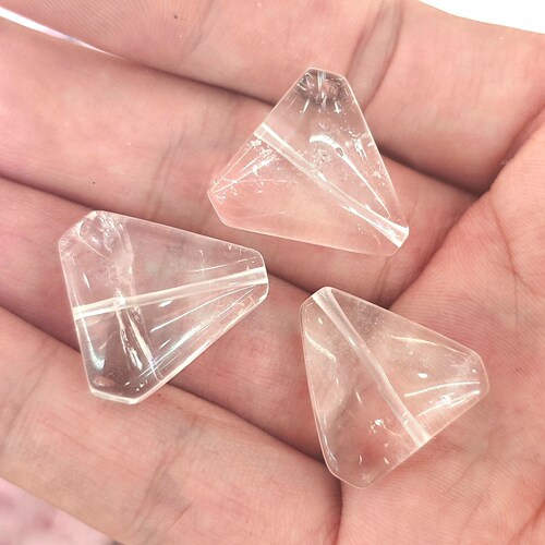 天然白水晶三角形珠子  DIY手链项链隔珠配饰 冰透体极简几何风