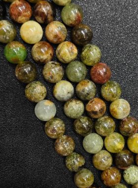 老矿渐变绿石榴石半成品珠子沙弗莱浅绿宝石配珠简约原始风配搭