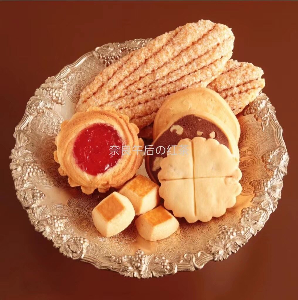 【满200日本直邮商品】日本銀座Ginza West草莓果酱饼干4枚/8枚