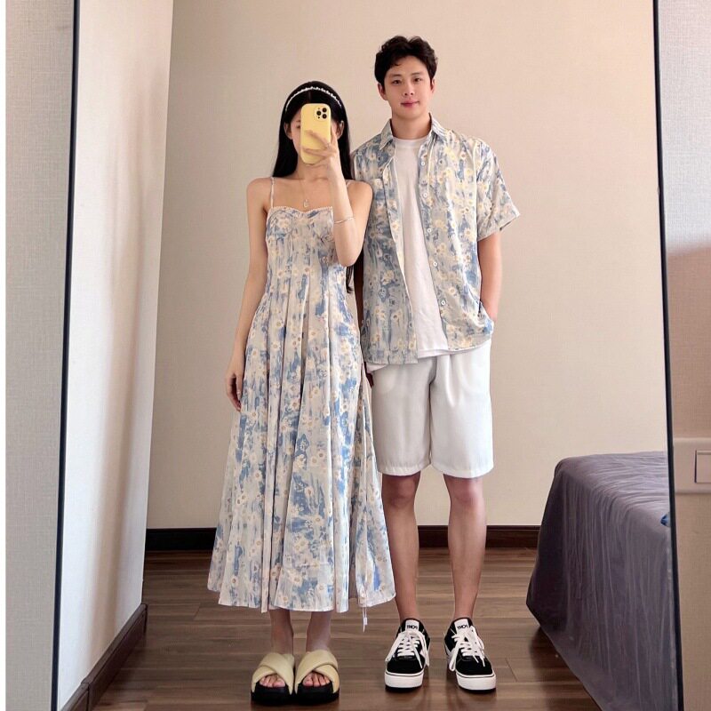 夏季情侣装短袖男T恤长裙海边度假沙滩裙高级感碎花吊带连衣裙女
