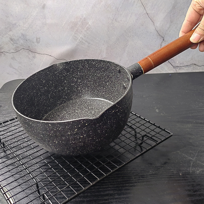 原单18cm日式雪平锅小奶锅不粘麦饭石热牛奶煮面汤锅灶具通用