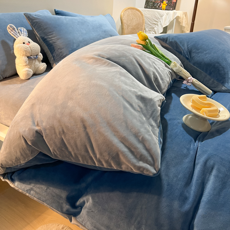 金璐艺纯色简约牛奶绒厚保暖被套
