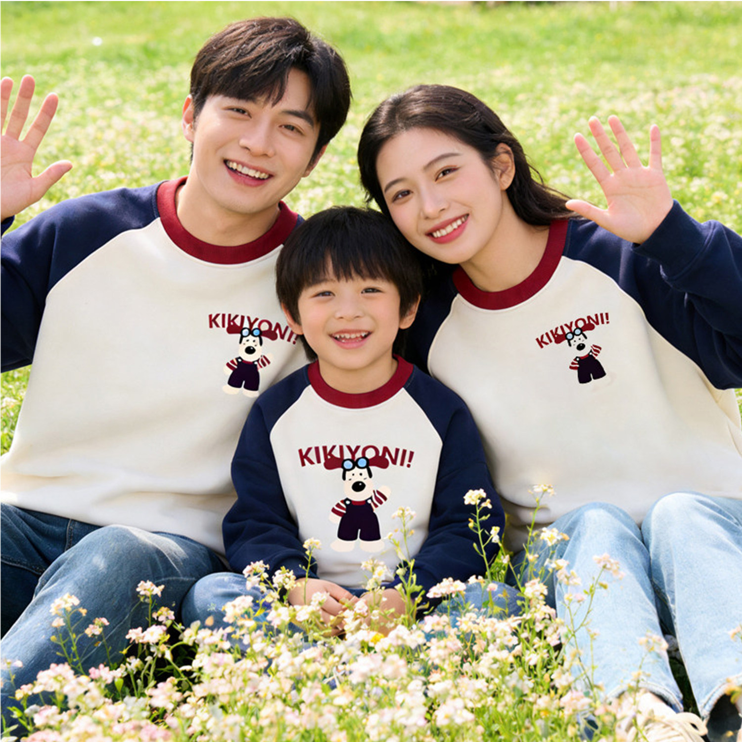 炸街亲子装一家三口春秋款卫衣2026新款婴儿爬服时尚母女洋气长袖