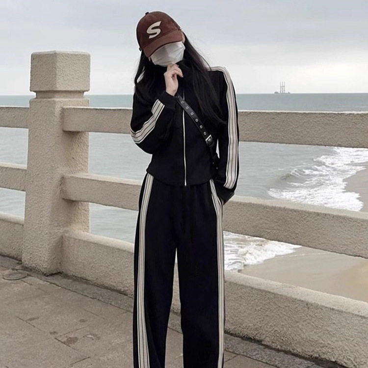 感显瘦运动套装女秋冬季加绒加厚韩版卫衣时尚减龄休闲两件套