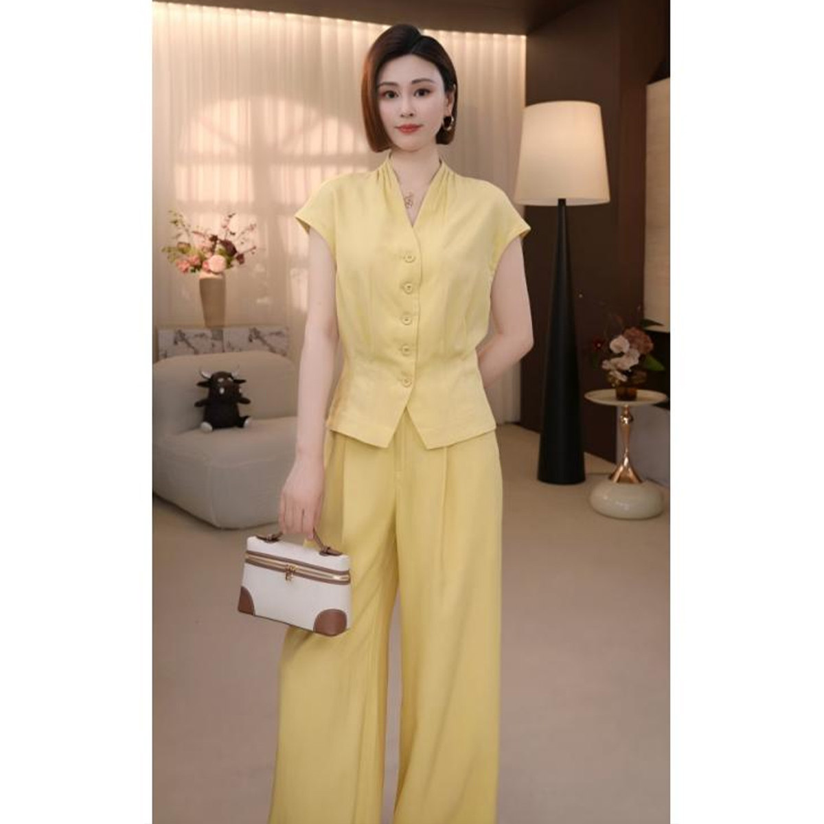 天丝亚麻V领收腰阔腿裤套装女