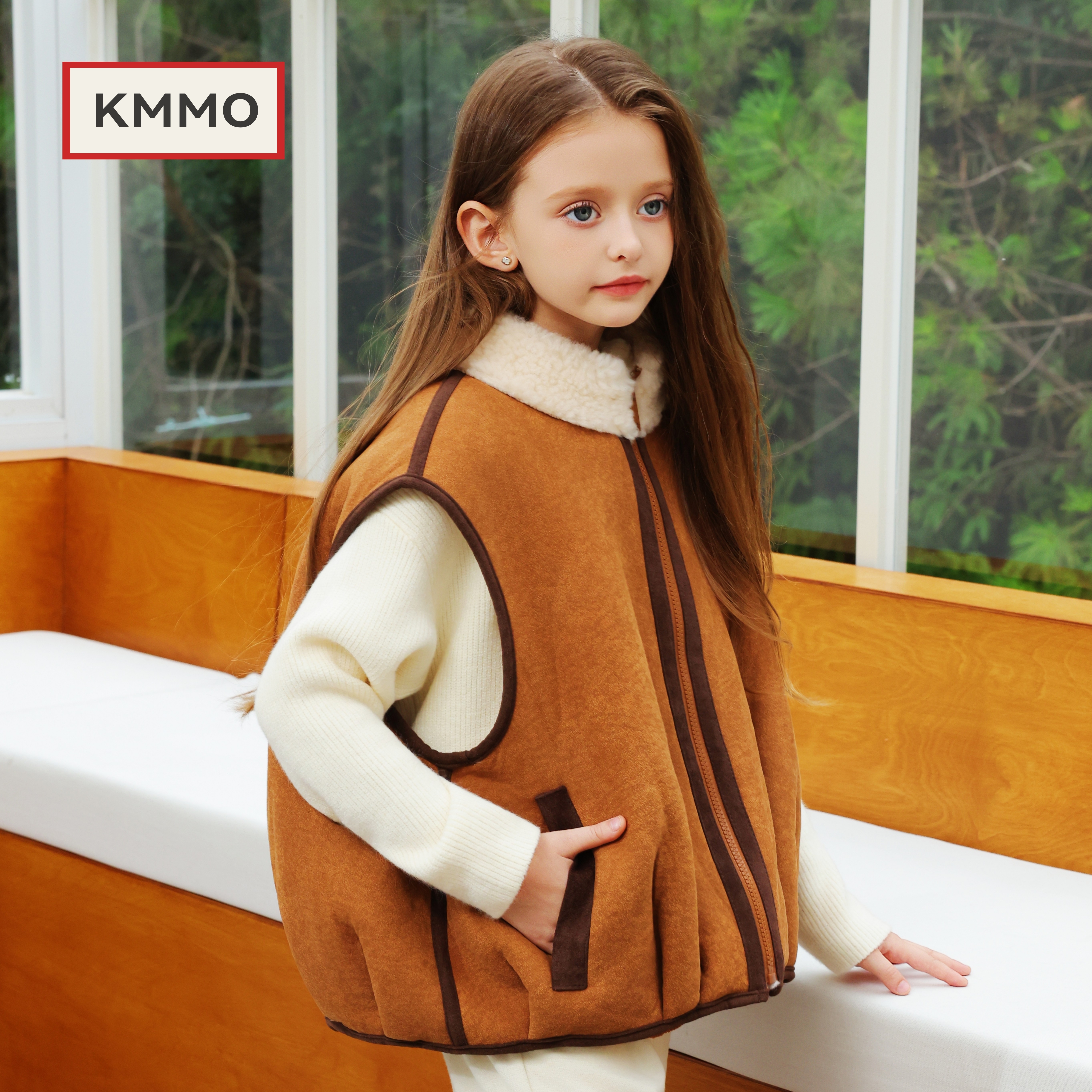 KMMO女童冬季加厚羊羔绒马甲