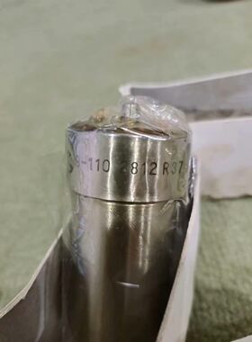 全新的日本赤板1800马力喷油嘴偶件 163-043-9-110-2812-R37议价