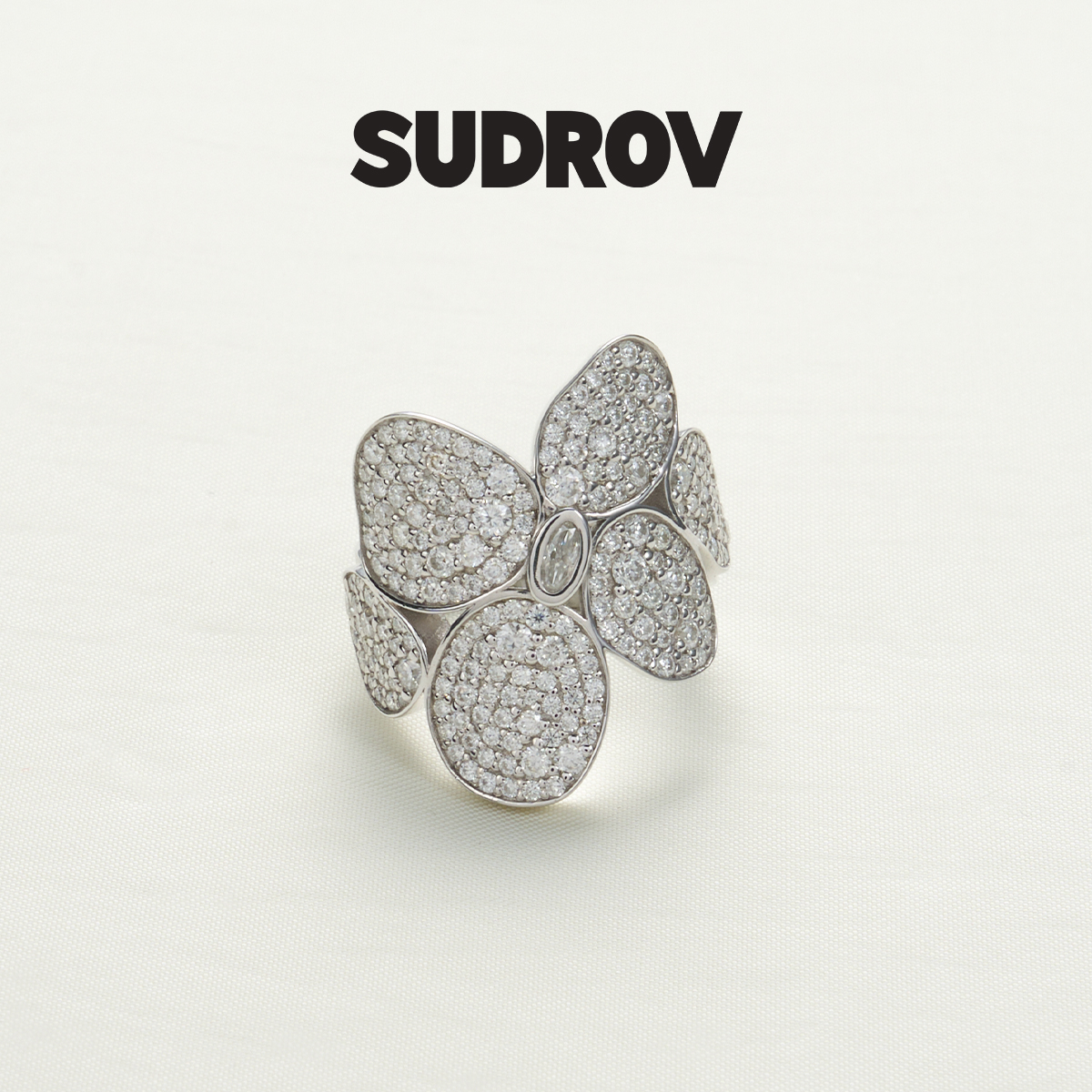 SUDROV素觉莫桑石花朵戒指