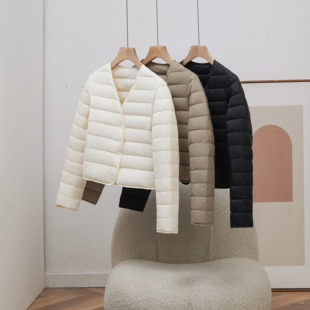 显瘦百搭高品质 修身 2025年新款 V领轻薄内胆鹅绒服女短款