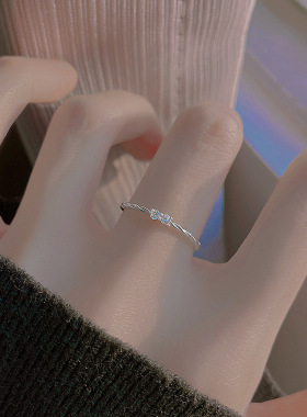 闪钻戒指女轻奢小众设计感细款麻花锆石指环夏季简约冷淡风开口戒