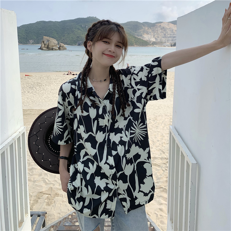 Real Price vintage Hong Kong Style relaxed flower short sleeve shirt