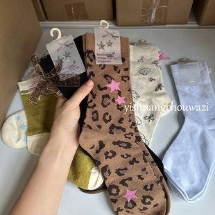 俏皮中带着狂野 袜子女中筒棉袜卡通可爱百搭蝴蝶结毛球无骨ins潮