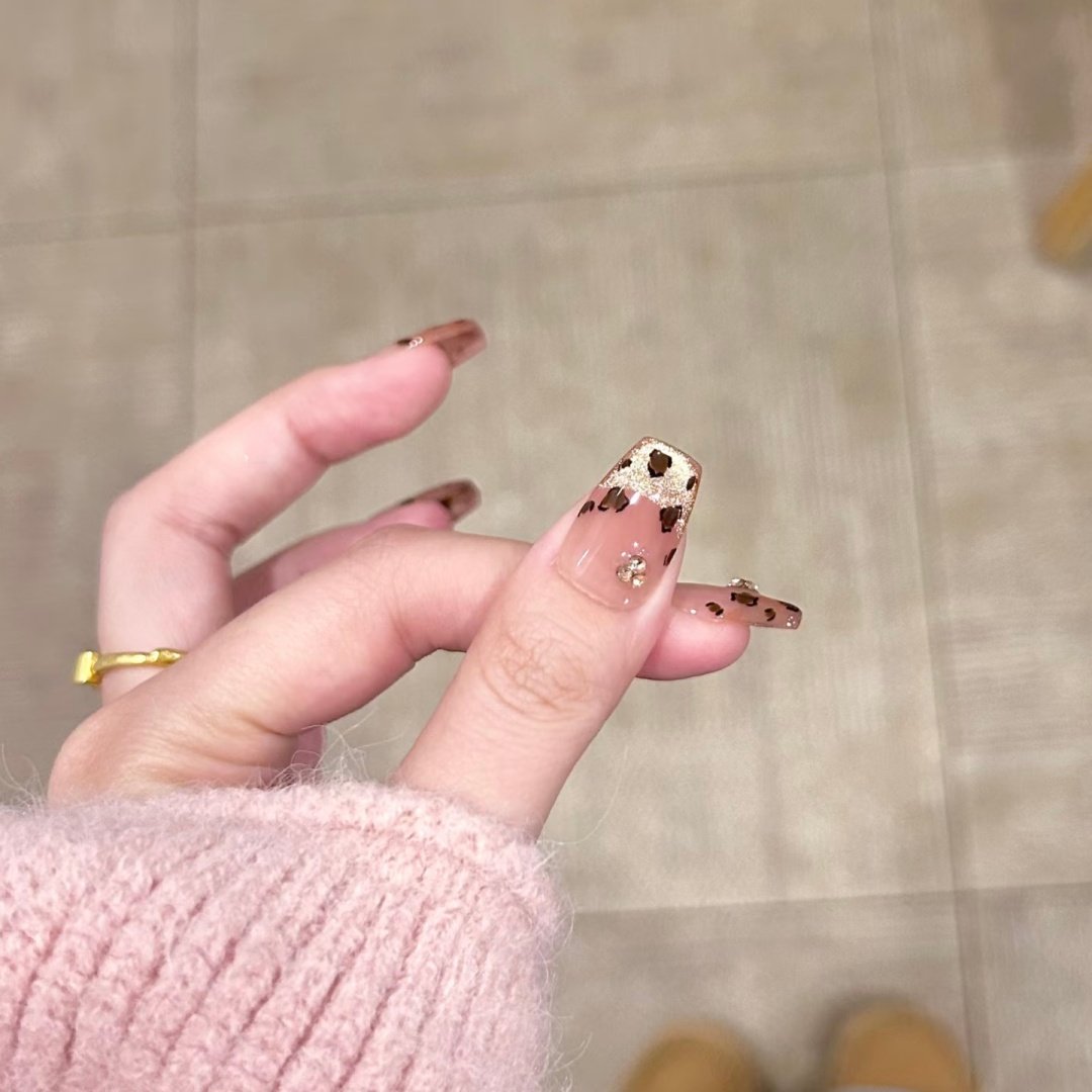 新品手工成品穿戴甲秋冬甜美豹纹显白假指甲贴片光疗孕妇美甲,彩妆/香水/美妆工具,穿戴甲/甲片,淘宝优惠券,粉丝福利购,淘宝优惠卷