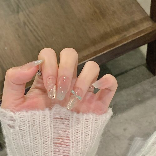 手工定制成品假指甲光疗穿戴甲氛围感薄荷色千金美甲孕妇新娘显白