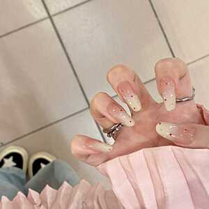 手工穿戴甲新款高级感成品美甲贴片假指甲可拆卸孕妇新娘可带