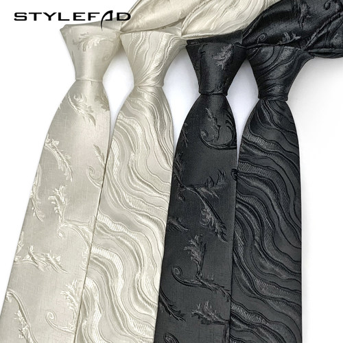 米白色复古立体花纹衬衫领带