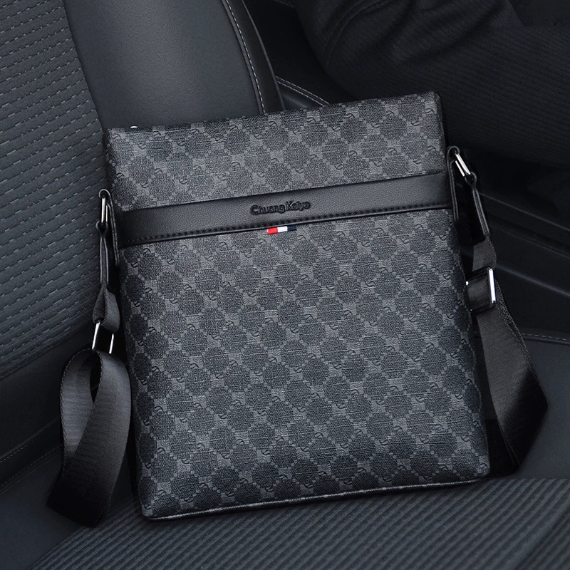 男士新款格子纹斜挎包商务款高档真皮单肩包时尚潮流休闲IPad挂包