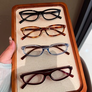 2025新款17克超轻复古红色猫眼框眼镜架女士高级感防蓝光可配度数