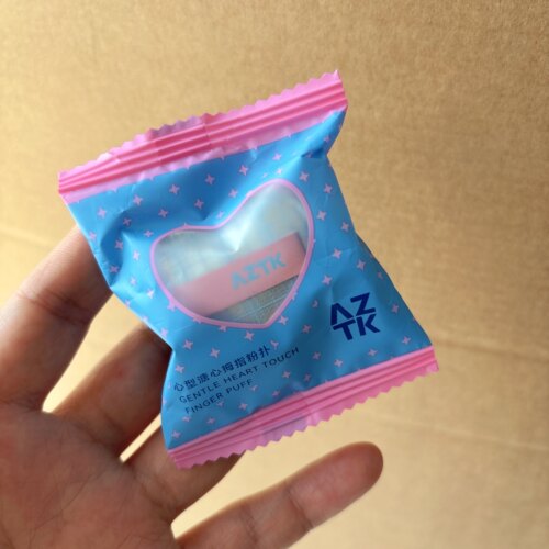 超可爱~AZTK爱心拇指粉扑  迷你粉扑
