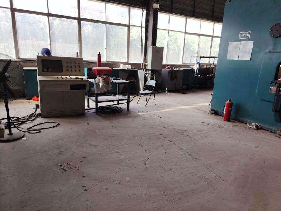 4月26日许昌市机器设备6套网络拍卖公告