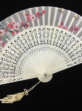 真丝手绘女式折扇国画梅花雕花