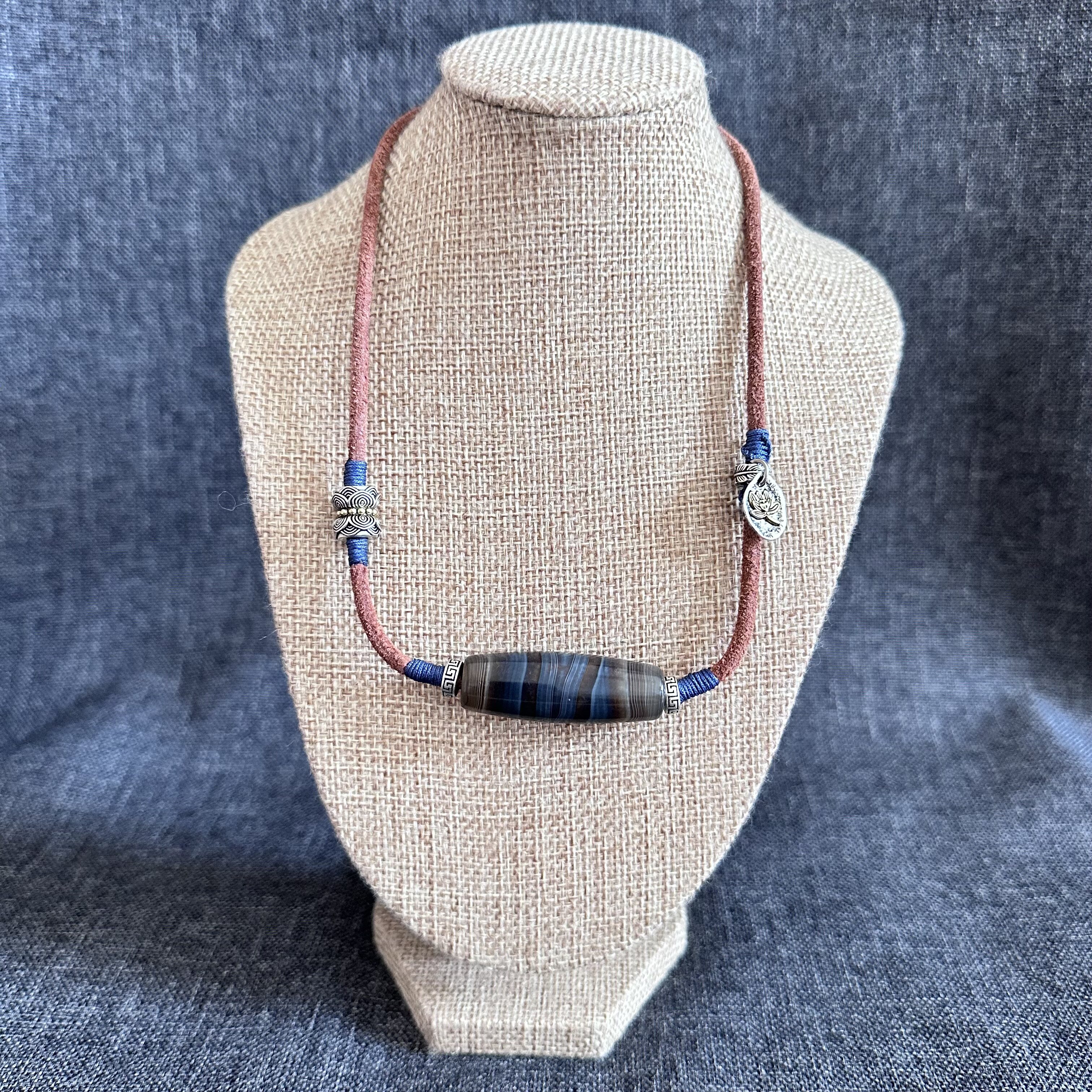 原创设计 藏系蓝沁缠丝玛瑙天珠锁骨项链满包浆皮壳油润