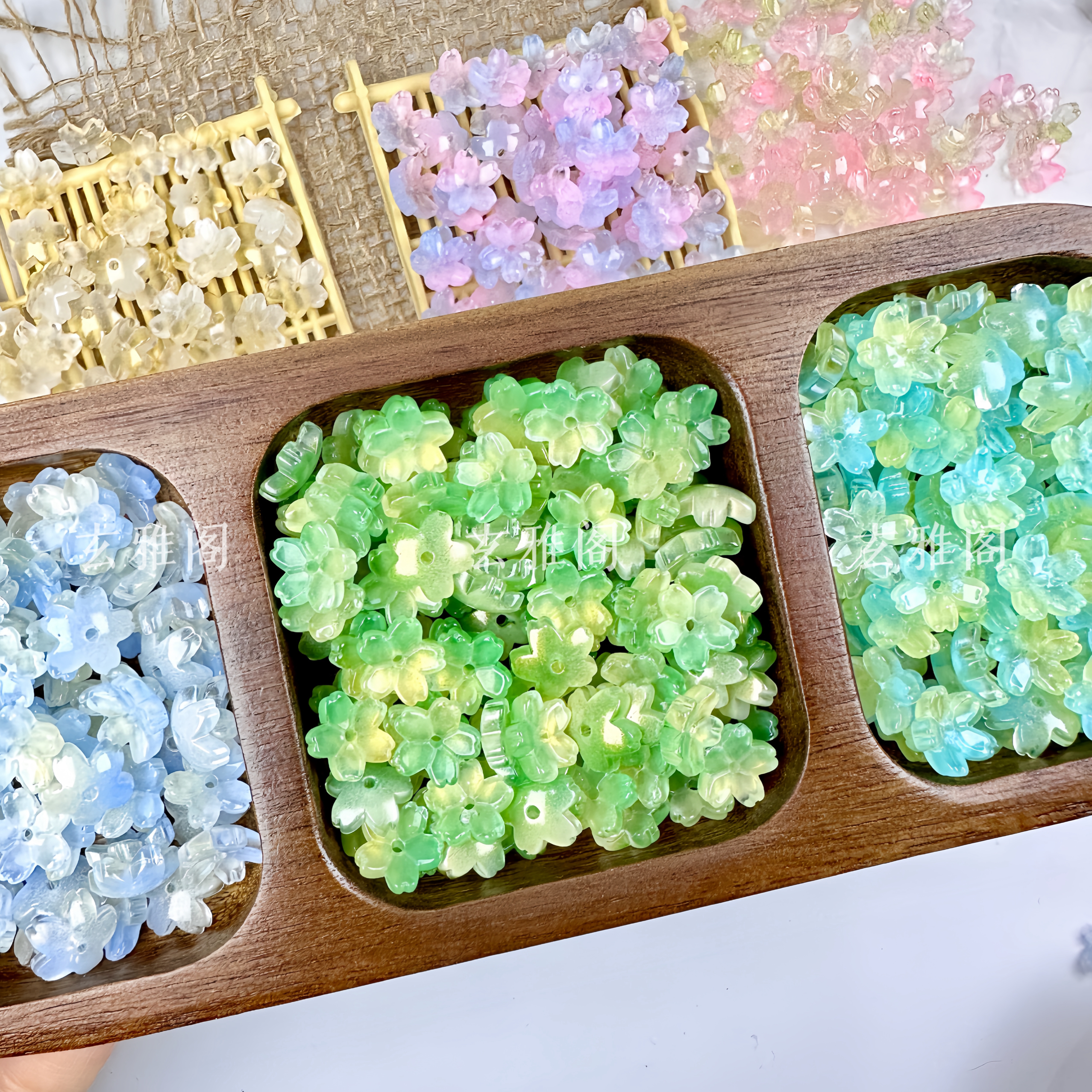 【樱花雨】11mm琉璃立体中孔樱花散珠diy古风颤枝花朵玉簪饰配件