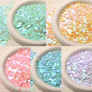 乳色桃心闪粉亮片指甲贴饰红色爱心指甲饰品diy手工滴胶装饰