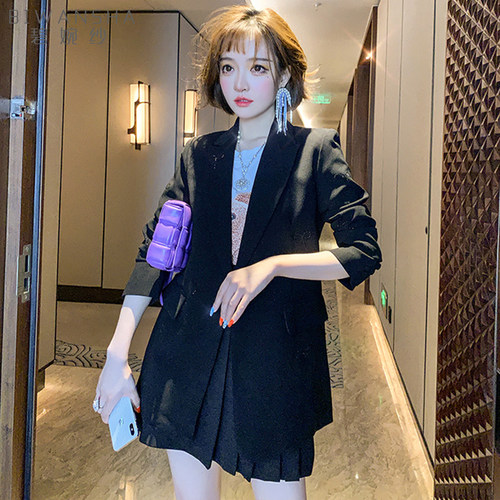 西装外套轻奢高级感大码女装秋季新款显瘦修身韩版上衣时尚气质