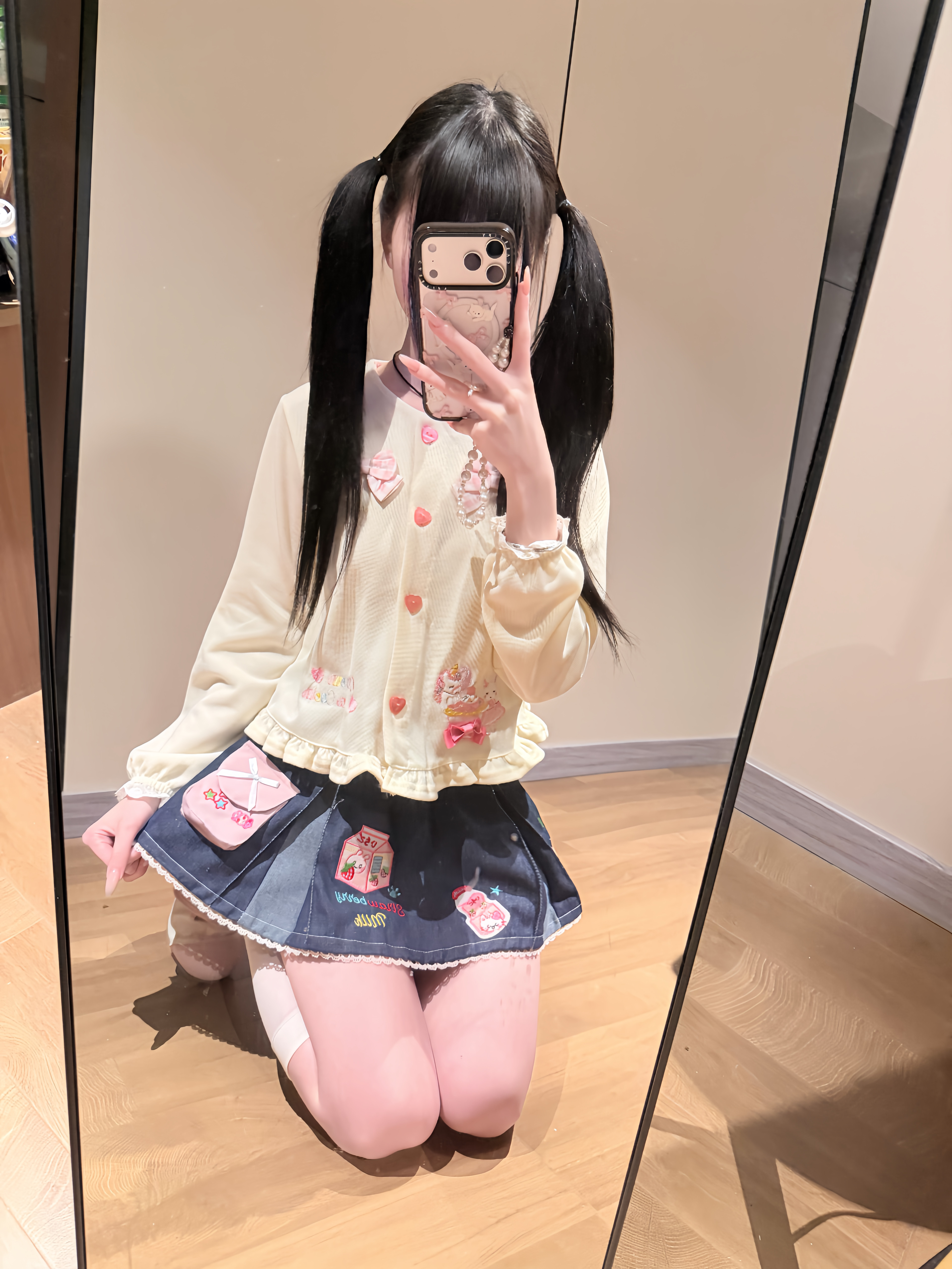 日系软妹风奶黄色甜美可爱小个子短款长袖上衣搭童趣印花牛仔短裙