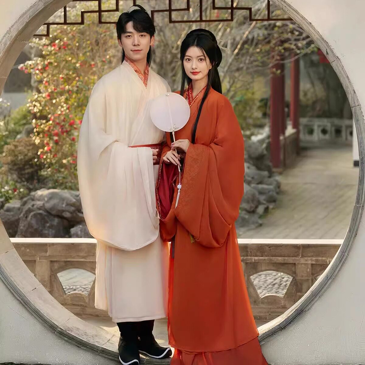园林风婚纱照情侣旅拍服装战国袍