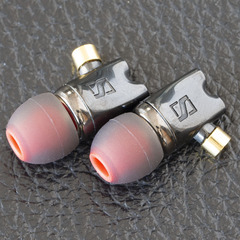 DIY耳机ie800陶瓷耳机mmcx入耳式hifi立体声带麦可通话手机通用