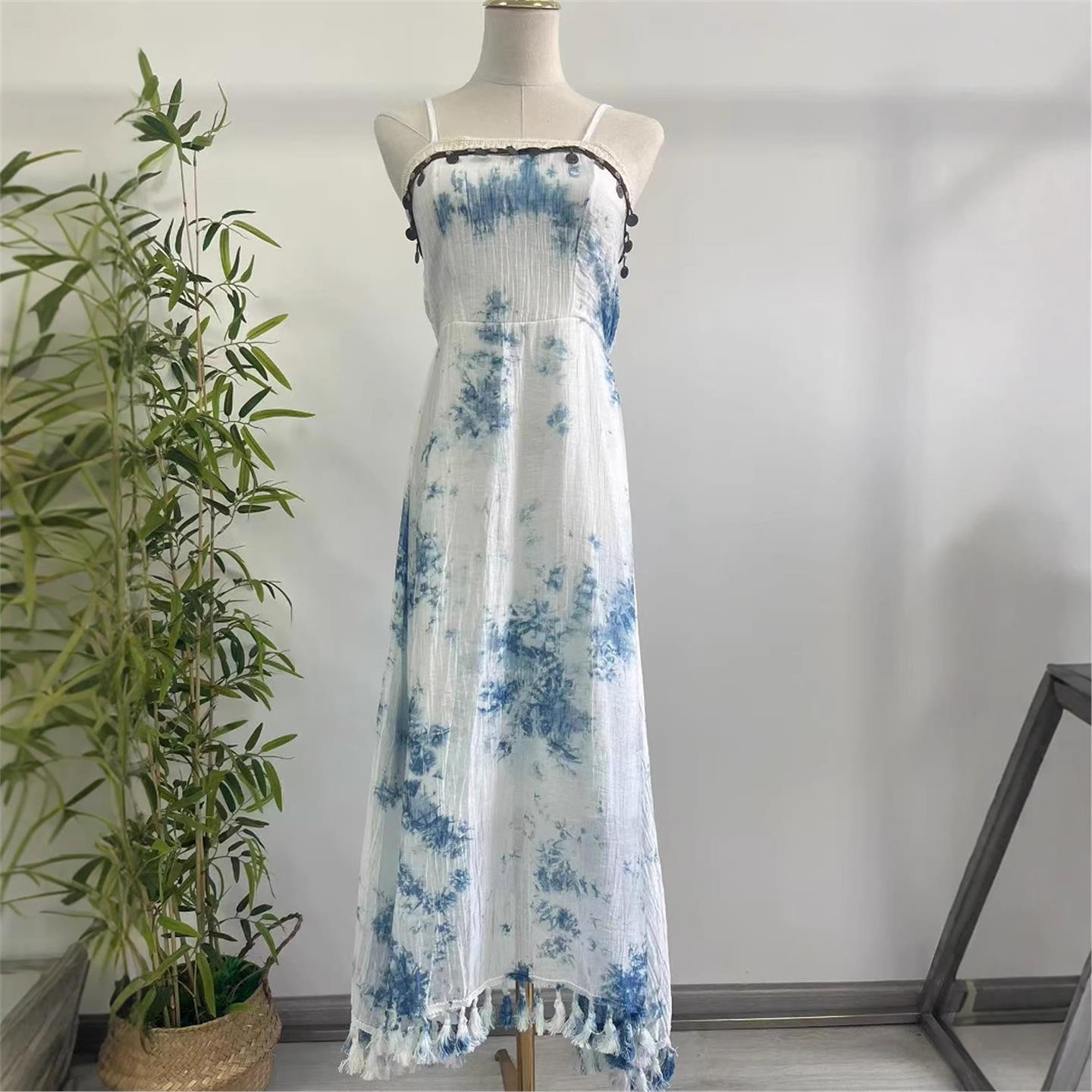 云南大理扎染吊带裙现货蓝染连衣裙旅游度假扎染连衣裙白裙子