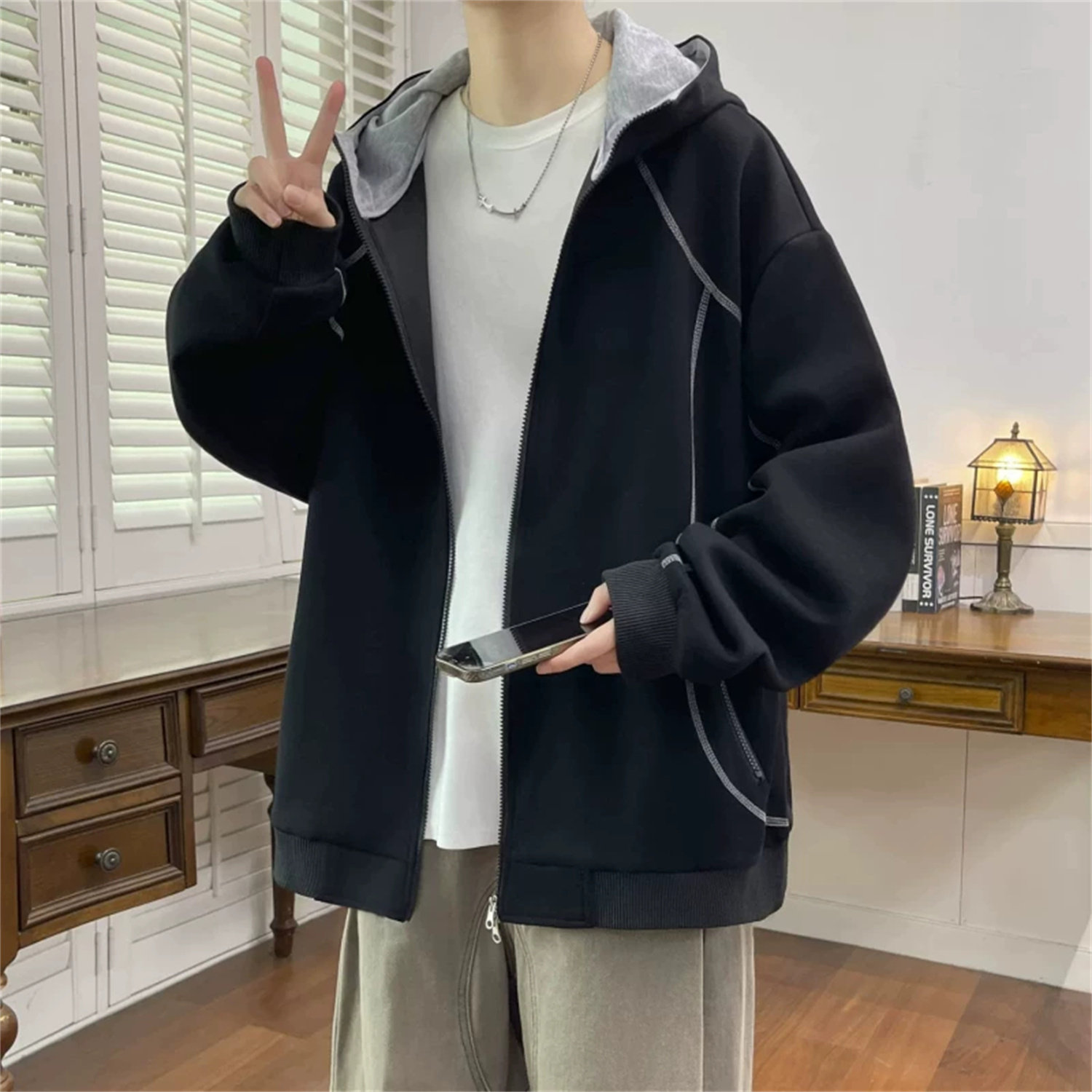 连帽卫衣男士秋冬新款运动服上衣胖子宽松加肥加大码休闲拉链外套