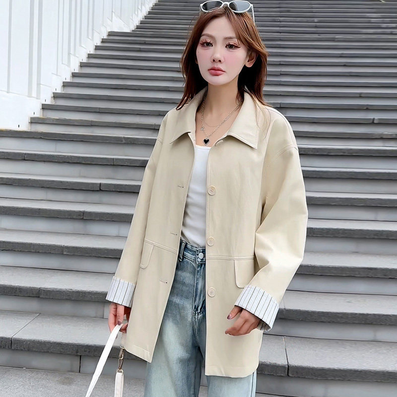 森女风条纹袖PU皮风衣外套
