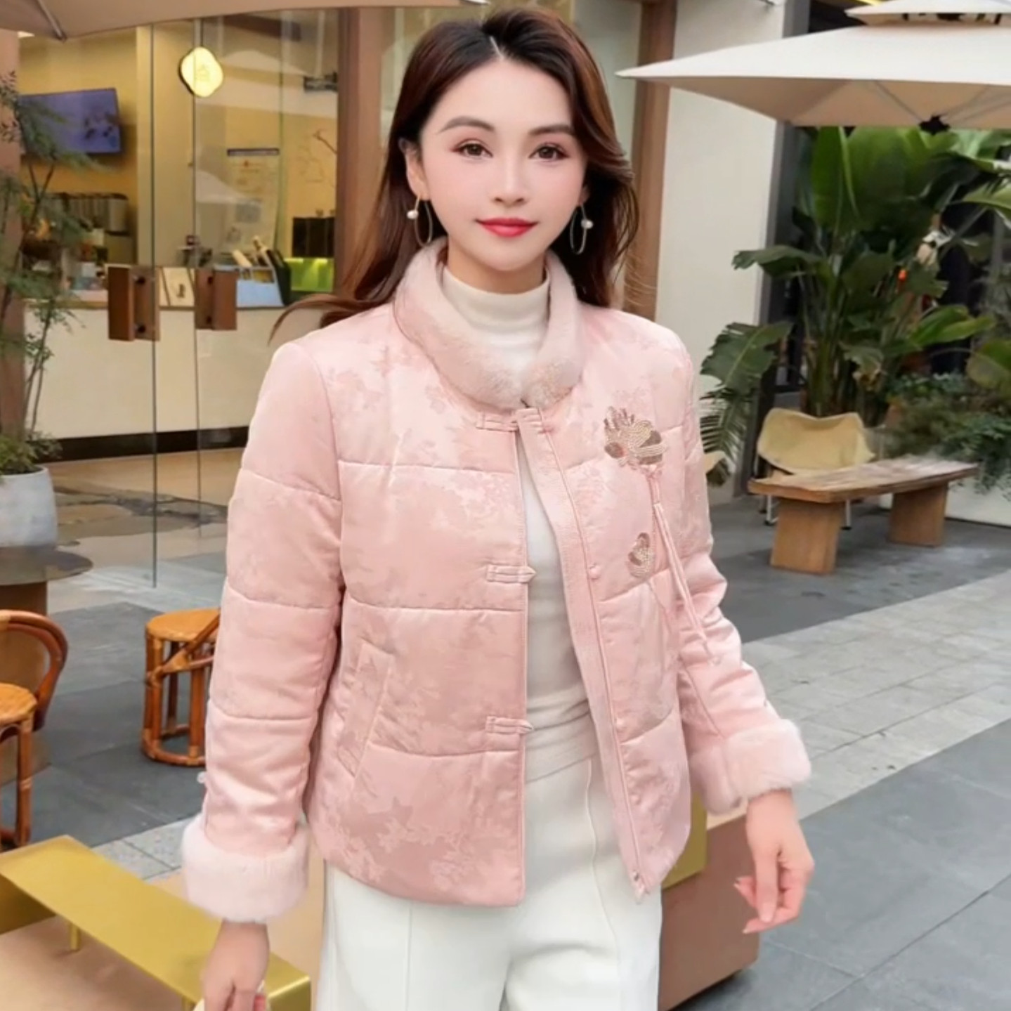 2025秋冬季新款时尚保暖羊绒填充棉服外套显瘦百搭国风棉衣短款潮