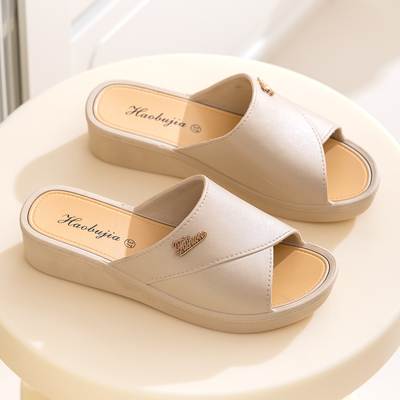 简约舒适坡跟女外穿防滑凉拖鞋软