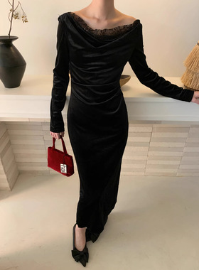 【诠释】NEWOPEN25冬赫本风复古优雅显瘦丝绒荡领气质连衣裙F6925