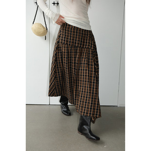 Gary 宝藏NEIHE内赫2026广州十三行不规则褶皱格子半身裙女春季