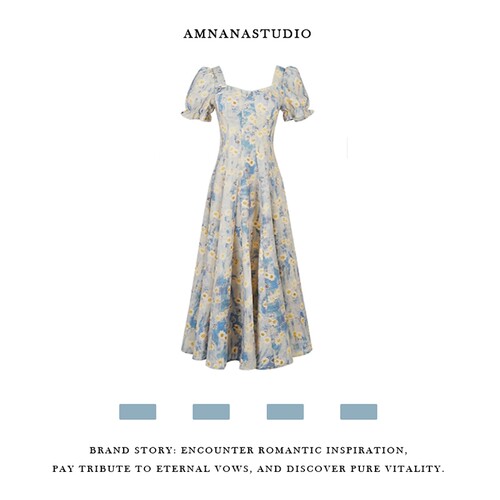 方领蓝色油画风碎花连衣裙