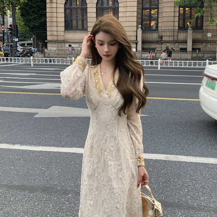 AM NANA法式气质蕾丝连衣裙打底收腰仙女裙显瘦绝美小个子长裙子