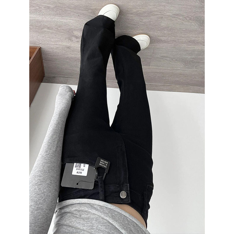 黑色辣妹高腰微喇叭牛仔裤女2025秋季新款修身显瘦弹力百搭马蹄裤