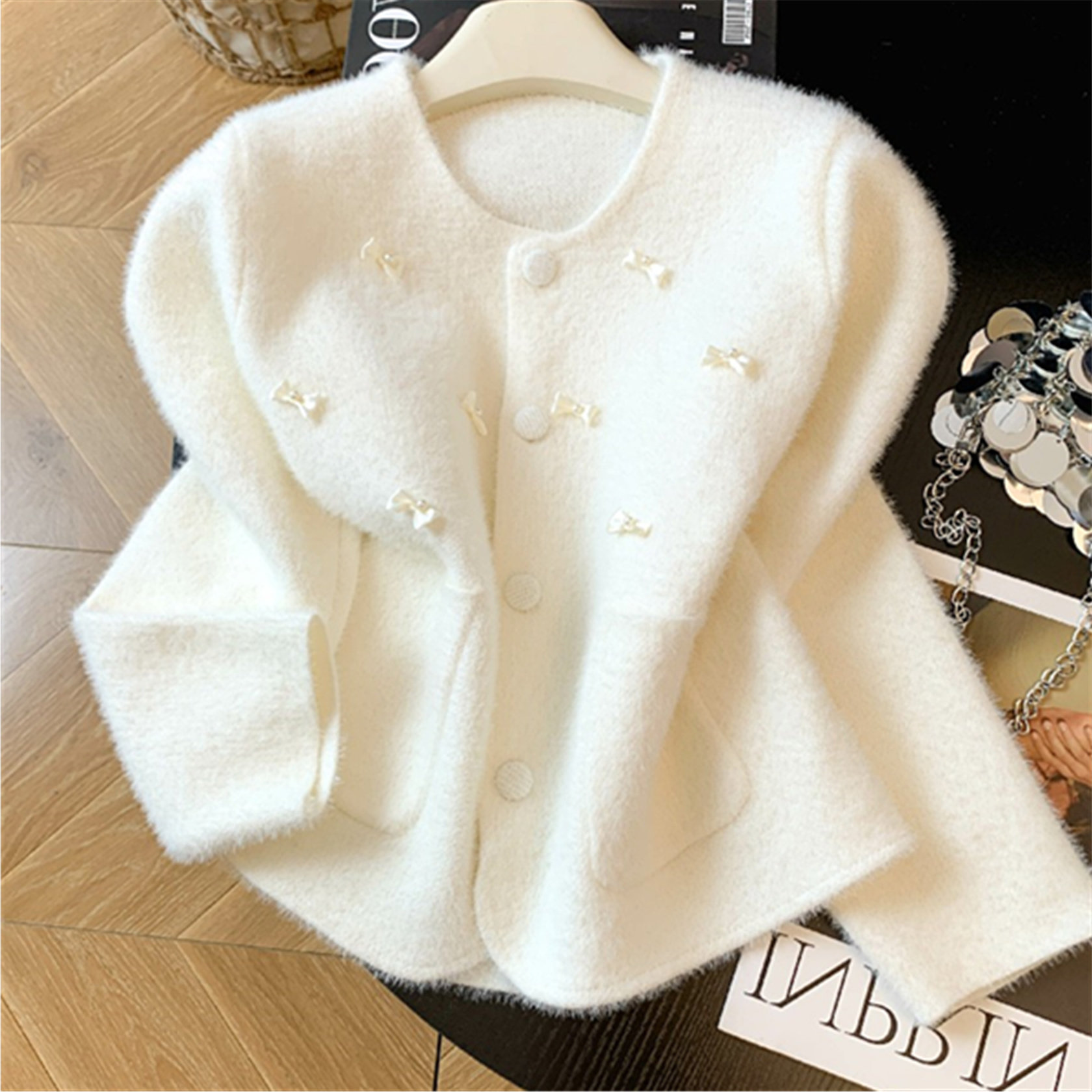 法式小香风外套女秋冬新款宽松显瘦百搭温柔仿貂绒针织开衫女上衣
