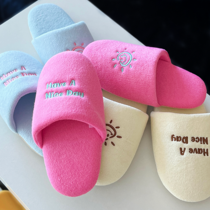 日式静音棉拖鞋女室内居家用木地板无声软底轻便防滑春秋四季拖鞋