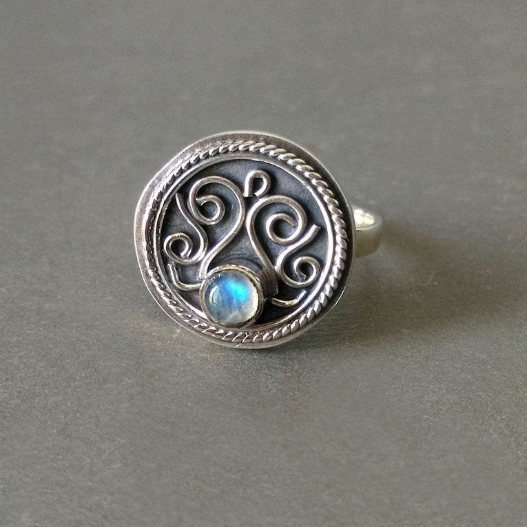 印度尼泊尔手工925银饰复古精致花卉纹月光宝石食指中指戒指女式