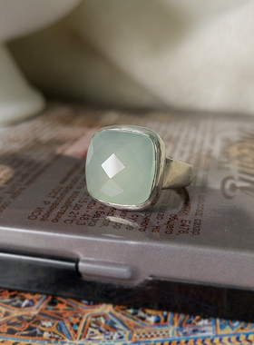 925银蓝玉髓切面方形女戒指