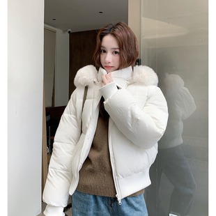 毛领连帽白色羽绒棉服女2025冬季新款收腰加厚保暖短款面包服外套
