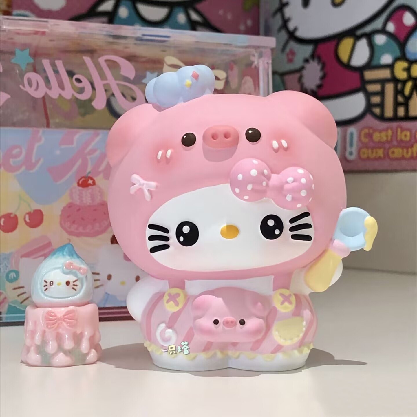 新款DIY小猪KT猫涂鸦玩具模具彩绘石膏娃娃乳胶立体磨具卡通手绘