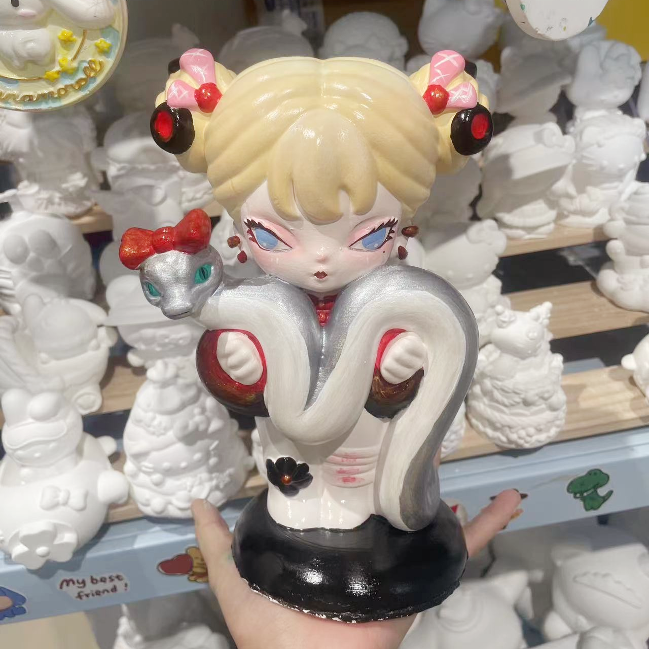 末日乐园蛇女爆款手绘工新款涂鸦模具彩绘石膏娃娃乳胶立体磨具