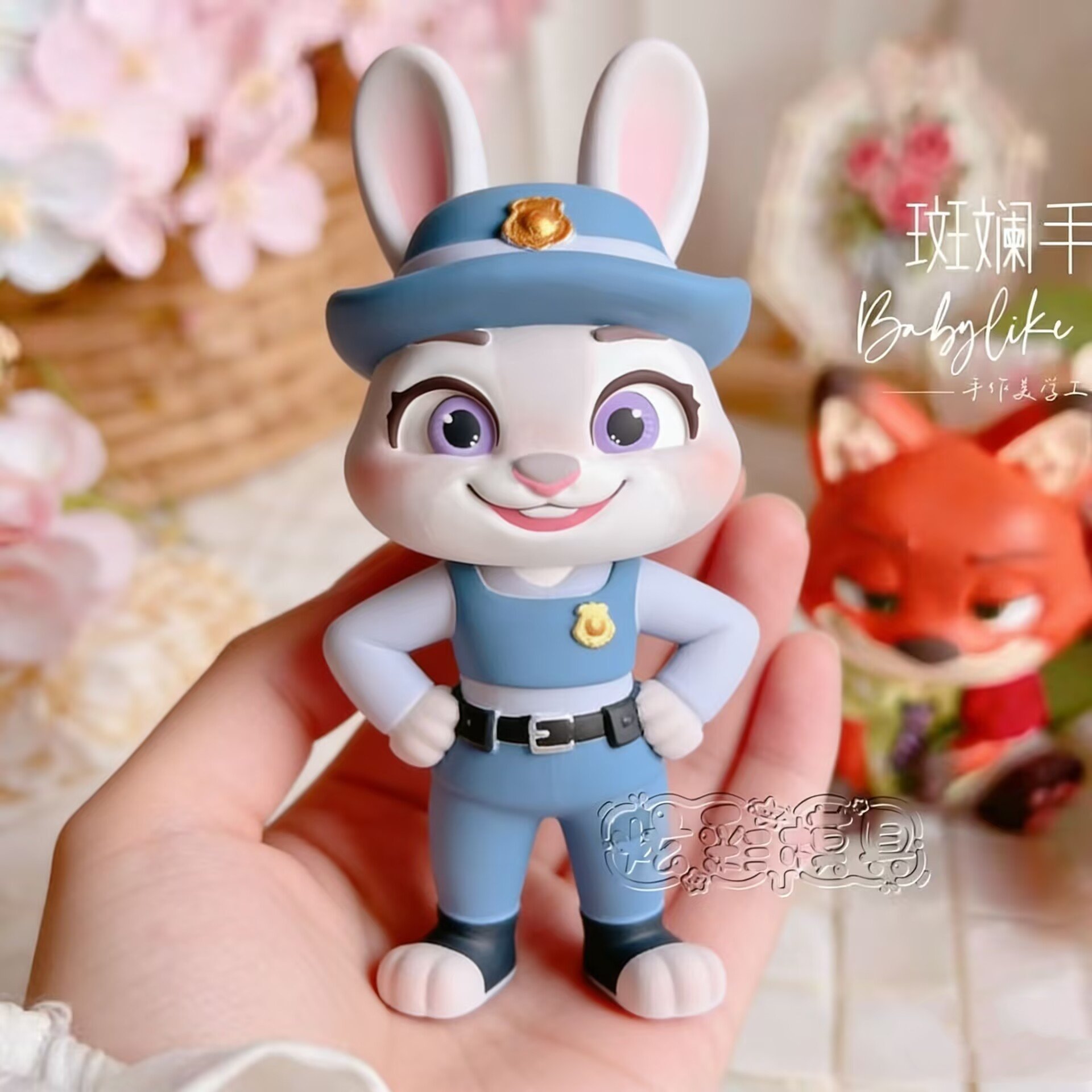 爆款DIY站姿朱迪兔子涂鸦模具彩绘石膏娃娃乳胶立体磨具卡通摆摊,玩具/童车/益智/积木/模型,白模填色/模具彩绘/石膏娃娃,淘宝优惠券,粉丝福利购,淘宝优惠卷